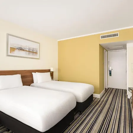 Holiday Inn Ipswich By Ihg Exterior photo