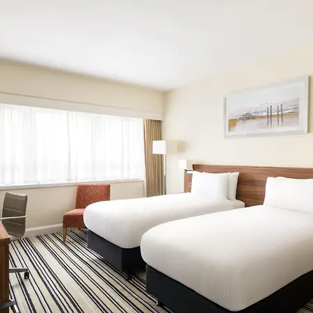 Holiday Inn Ipswich By Ihg Exterior photo
